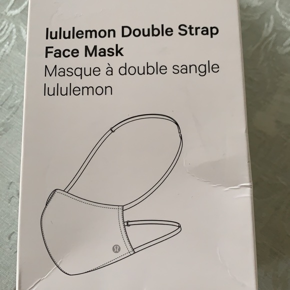 New Lululemon Double Strap Face Mask - Picture 4 of 8